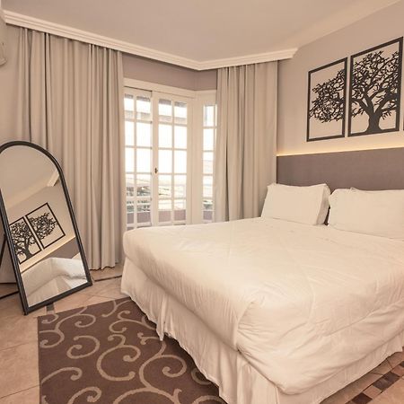 Hotel Mont Blanc 本图贡萨尔维斯 外观 照片