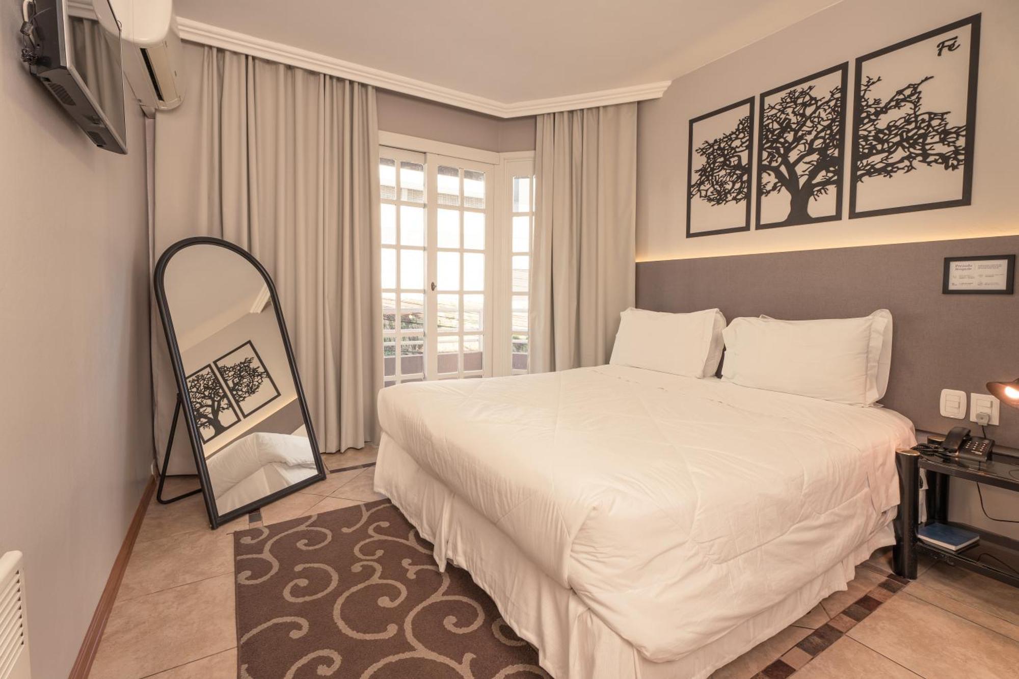 Hotel Mont Blanc 本图贡萨尔维斯 外观 照片